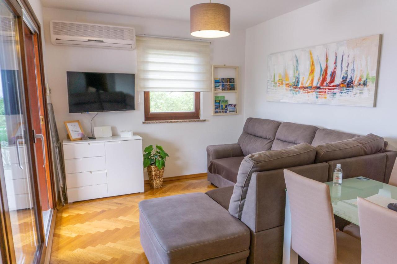 Apartment Jadran มาลินสกา ภายนอก รูปภาพ